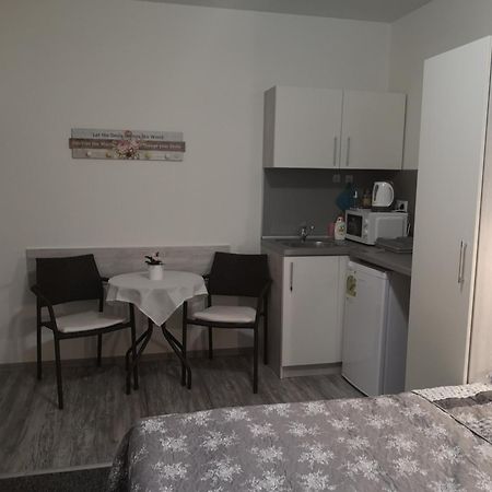 Apartment Seagarden 19 فارنا الغرفة الصورة